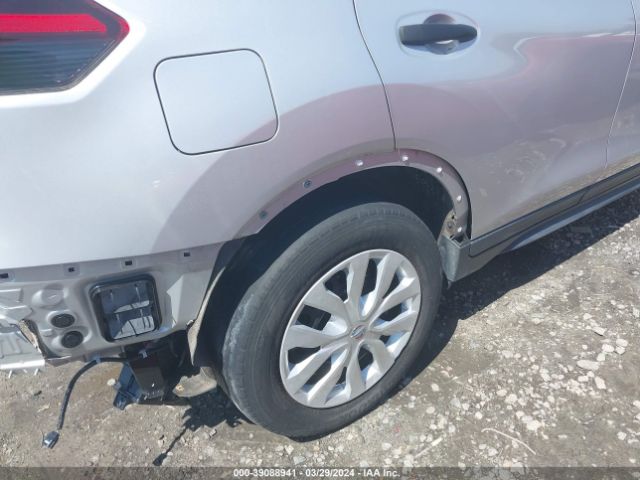 5N1AT2MT5LC758913 Nissan Rogue S Fwd