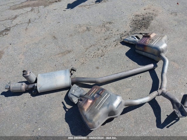 GMC Acadia Awd At4 2023 1GKKNLLS2PZ100796 Image 12