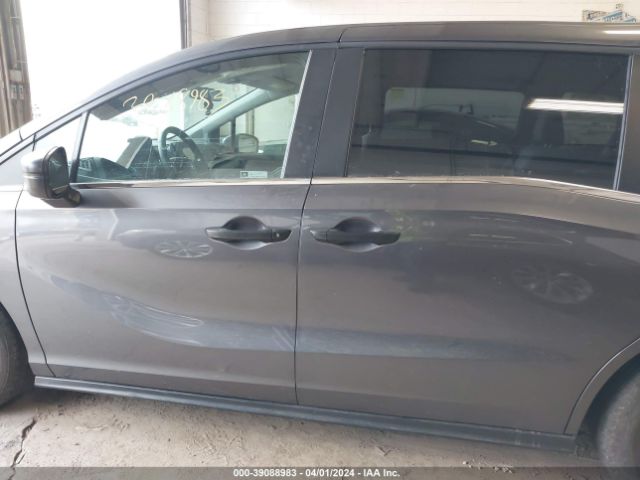 5FNRL6H26JB068975 Honda ODYSSEY LX