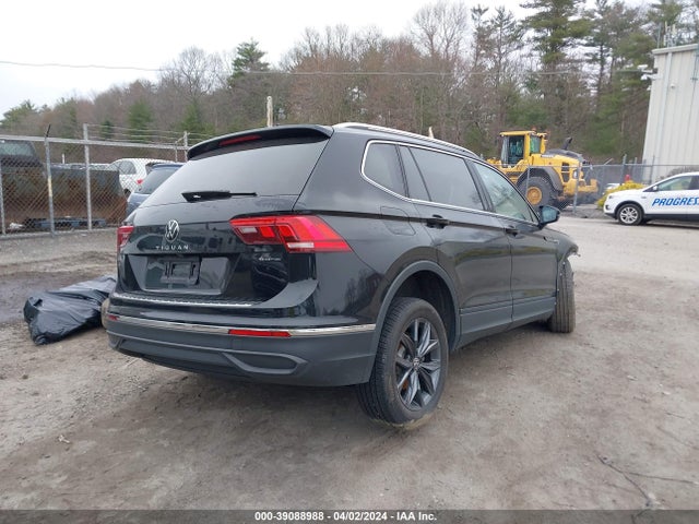 3VVMB7AX4PM070755 Volkswagen Tiguan 2.0t Se