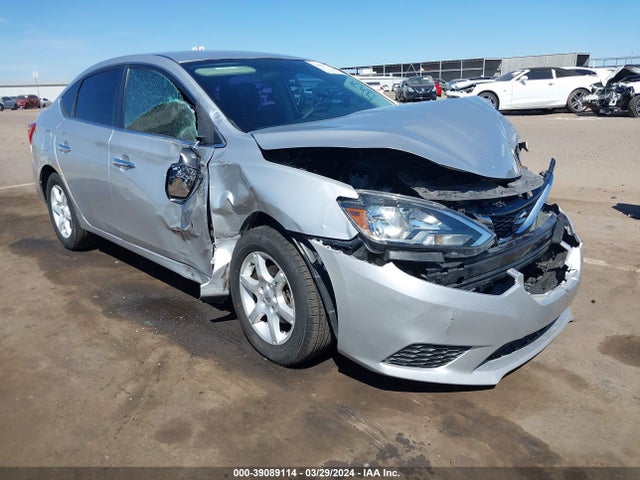 Nissan SENTRA S 2017 3N1AB7APXHY350050 головне зображення