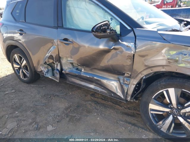 5N1BT3CB8PC789498 Nissan Rogue Sl Intelligent Awd