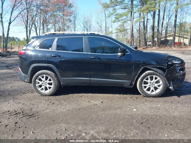 1C4PJLLB4JD510212 Jeep Cherokee Latitude Plus Fwd