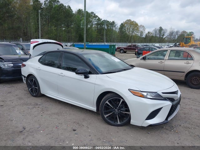 Toyota CAMRY XSE 2019 4T1B61HK8KU293544 main image