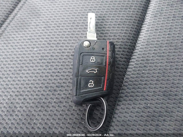 3VW217AU6GM000833 Volkswagen Golf Tsi S 4-door