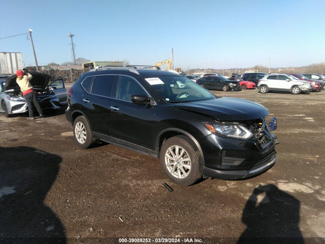 2018 KNMAT2MV5JP532009 main image