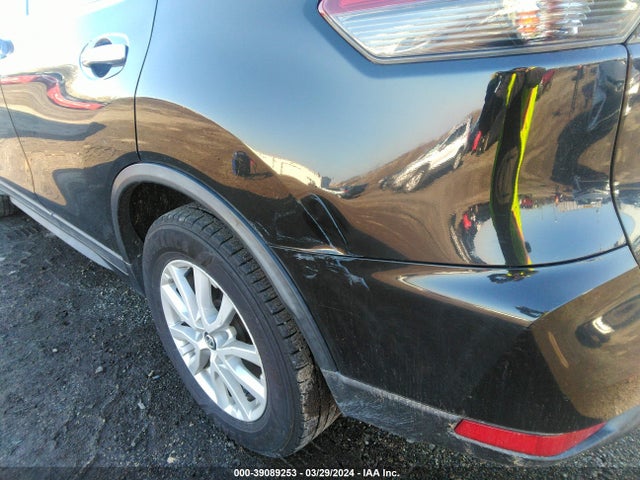 Nissan ROGUE SV 2018 KNMAT2MV5JP532009 Image 17