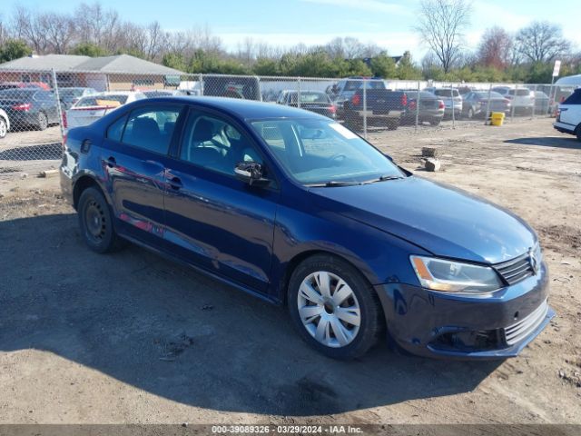 2014 Volkswagen Jetta 1.8t Se მანქანა იყიდება აუქციონზე, vin: 3VWD17AJ9EM436524, აუქციონის ნომერი: 39089326