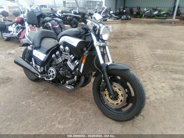 Продажа на аукционе авто 1997 Yamaha Vmx12, vin: JYA2WEE00VA064856, номер лота: 39089353