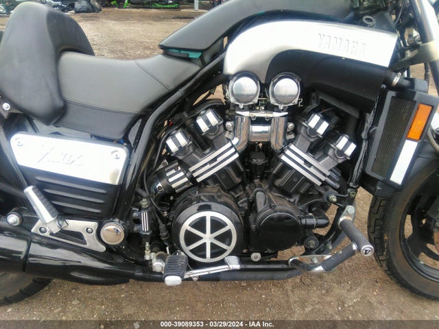 Продажа на аукционе авто 1997 Yamaha Vmx12, vin: JYA2WEE00VA064856, номер лота: 39089353