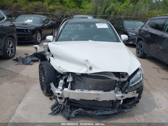 W1KWF8DB4MR627438 Mercedes-Benz C 300 Sedan