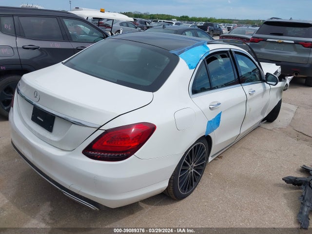 W1KWF8DB4MR627438 Mercedes-Benz C 300 Sedan