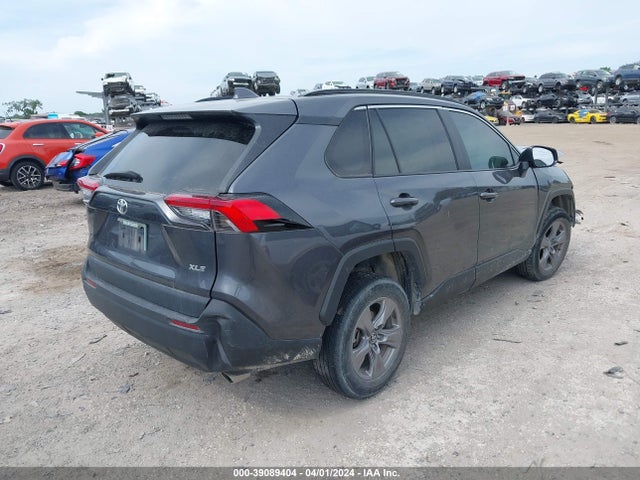 Toyota Rav4 Xle 2022 2T3W1RFV4NC190016 Image 4