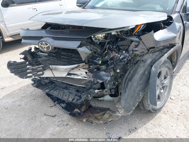 Toyota Rav4 Xle 2022 2T3W1RFV4NC190016 Image 6