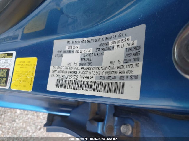 Toyota YARIS LE 2019 3MYDLBYV2KY521672 Image 9