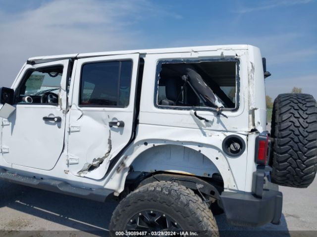 1C4HJWEG7JL852516 Jeep Wrangler Jk Unlimited Sahara 4x4