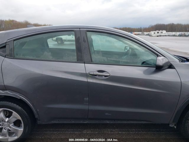 3CZRU6H30NM769044 Honda Hr-v Awd Lx