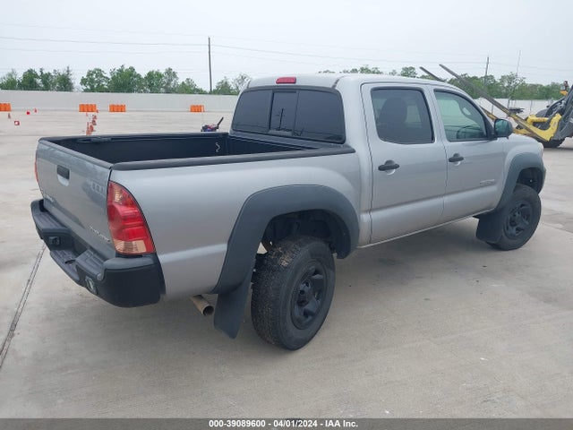 Toyota Tacoma Prerunner 2015 5TFJX4GNXFX040627 Image 4