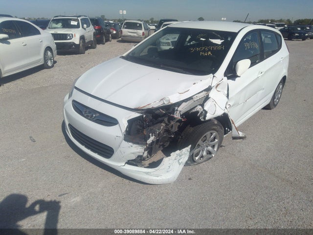 Hyundai ACCENT GS 2014 KMHCT5AE4EU166240 Image 2