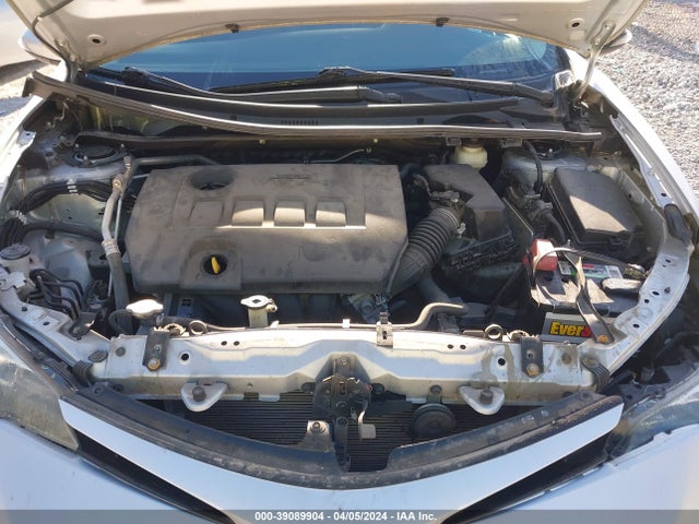 Toyota COROLLA SE 2017 5YFBURHE4HP729430 Image 10