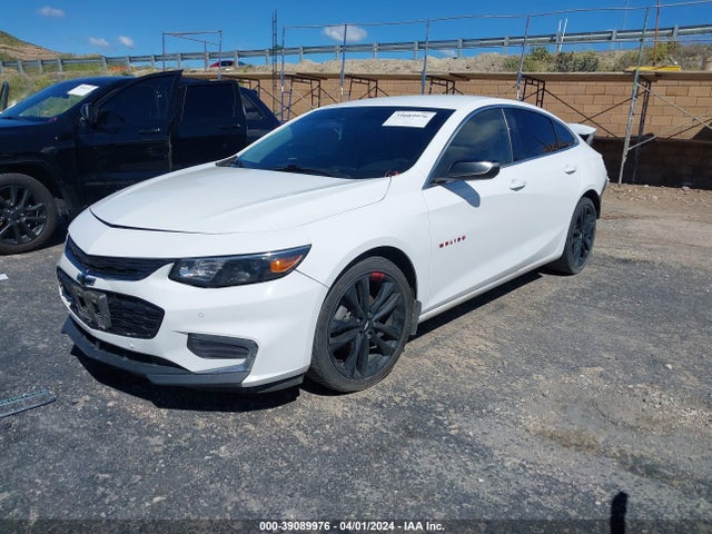 Chevrolet MALIBU LT 2018 1G1ZD5ST5JF233671 Image 2