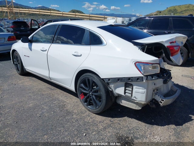 Chevrolet MALIBU LT 2018 1G1ZD5ST5JF233671 Image 3
