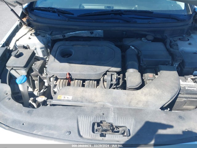 Hyundai SONATA SE 2015 5NPE24AFXFH071115 Image 10