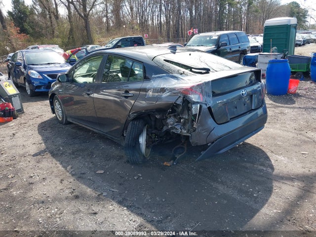 Toyota Prius Two 2017 JTDKBRFU5H3545395 Image 3