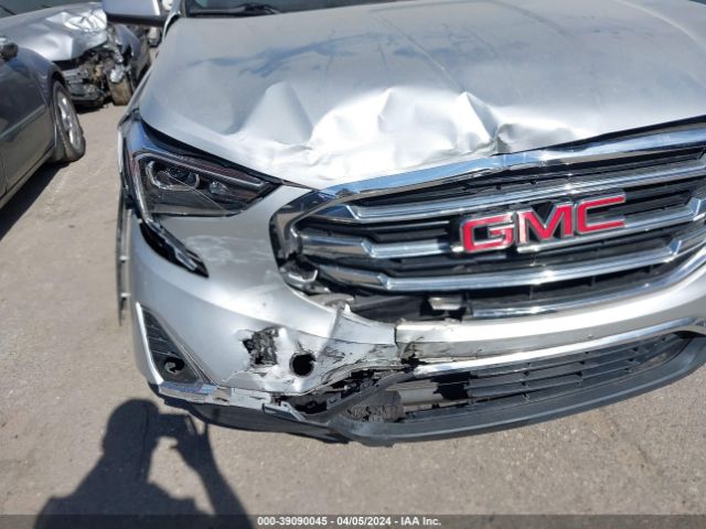 3GKALPEVXKL143895 GMC Terrain Slt