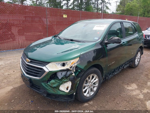 Chevrolet EQUINOX LS 2018 2GNAXHEV3J6227475 Image 2