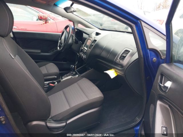 3KPFL4A70HE113986 KIA FORTE S