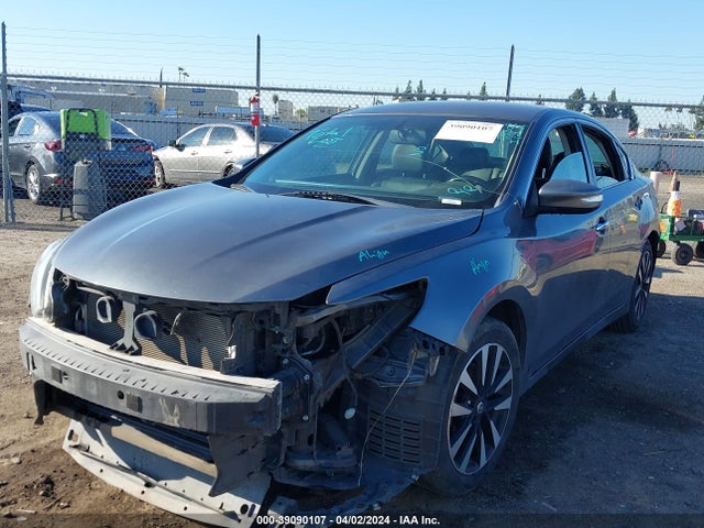 Nissan Altima 2.5 Sl 2018 1N4AL3AP7JC246297 Image 2