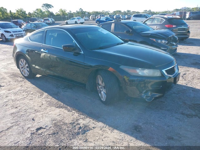 39090114 :رقم المزاد ، 1HGCS2B86AA010275 vin ، 2010 Honda Accord 3.5 Ex-l مزاد بيع