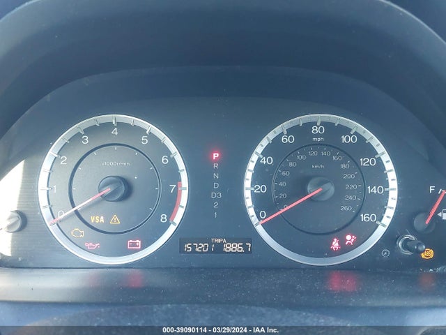 39090114 :رقم المزاد ، 1HGCS2B86AA010275 vin ، 2010 Honda Accord 3.5 Ex-l مزاد بيع