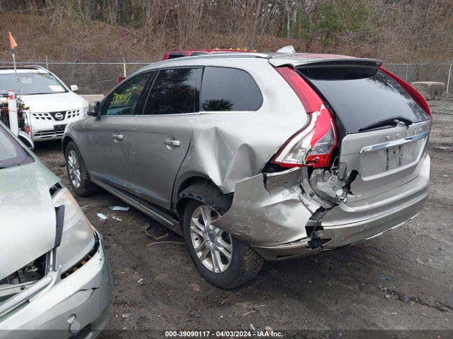 YV4612RK5F2745215 Volvo Xc60 T5/t5 Premier
