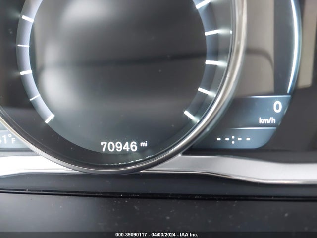 YV4612RK5F2745215 Volvo Xc60 T5/t5 Premier