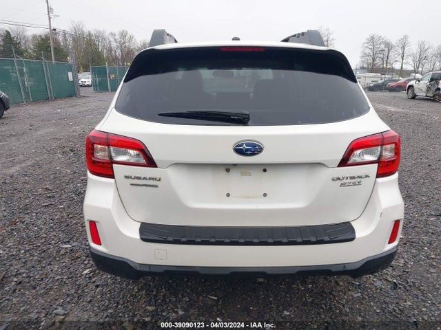Subaru Outback 2.5i Premium 2015 4S4BSAHC8F3309886 Image 16