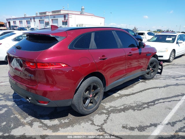 2017 JAGUAR F-PACE SADCJ2BV6HA886169 Photo 3