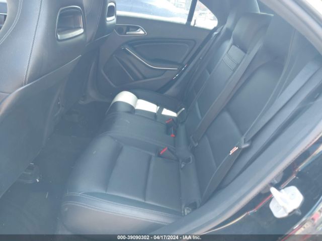 WDDSJ4GB4HN469472 Mercedes-Benz CLA 250 4MATIC