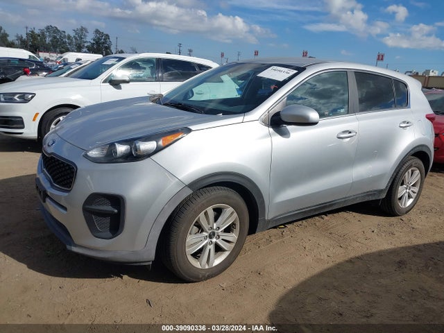 KIA Sportage Lx 2018 KNDPM3AC9J7479069 Image 2