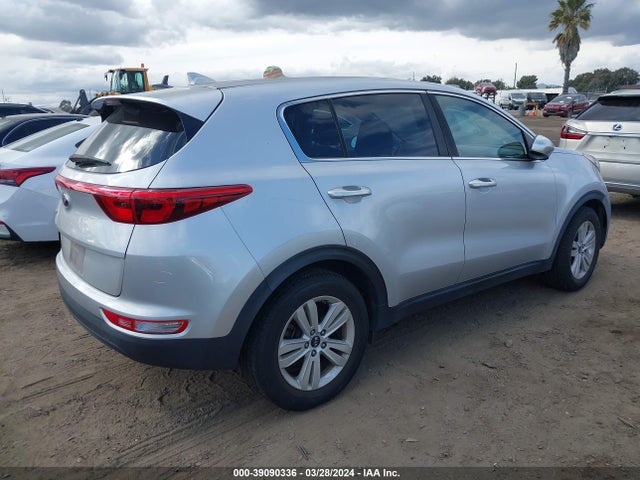 KIA Sportage Lx 2018 KNDPM3AC9J7479069 Image 4