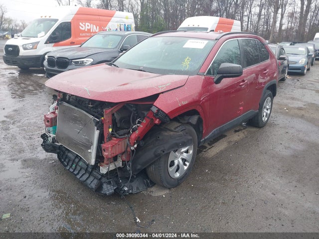 Toyota RAV4 LE 2019 2T3F1RFV9KW052546 Image 2