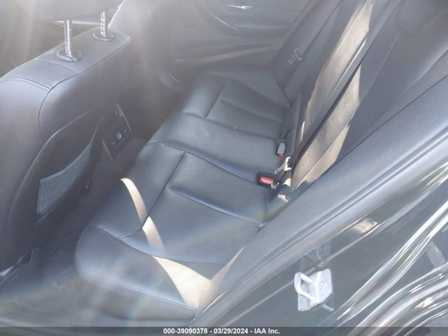 2013 Bmw 328i Xdrive მანქანა იყიდება აუქციონზე, vin: WBA3B5C59DJ599182, აუქციონის ნომერი: 39090378