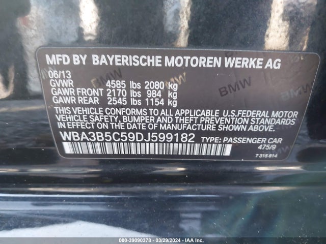 2013 Bmw 328i Xdrive მანქანა იყიდება აუქციონზე, vin: WBA3B5C59DJ599182, აუქციონის ნომერი: 39090378