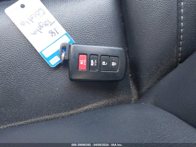 Toyota Corolla Xse 2018 5YFBURHE4JP765625 Image 11