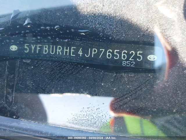 Toyota Corolla Xse 2018 5YFBURHE4JP765625 Image 17