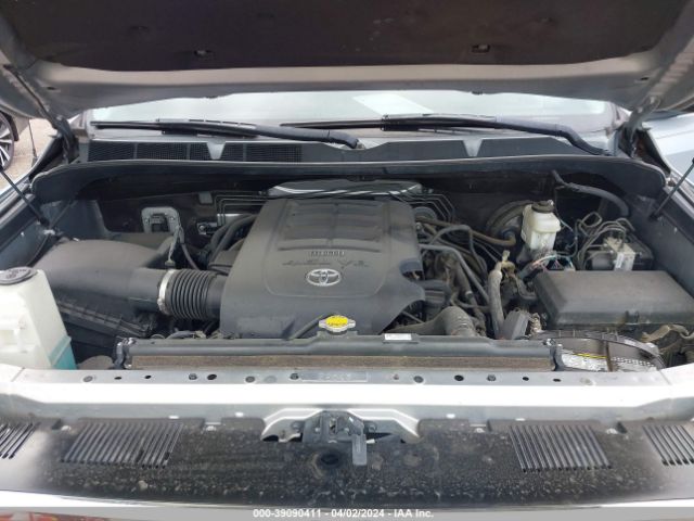 5TFEM5F10GX104304 Toyota Tundra Sr5 4.6l V8