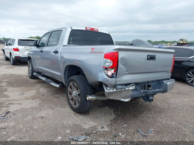 5TFEM5F10GX104304 Toyota Tundra Sr5 4.6l V8