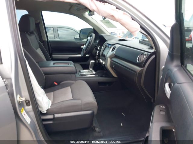 5TFEM5F10GX104304 Toyota Tundra Sr5 4.6l V8