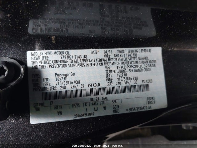 Ford FOCUS SE 2016 1FADP3K29GL323636 Image 9